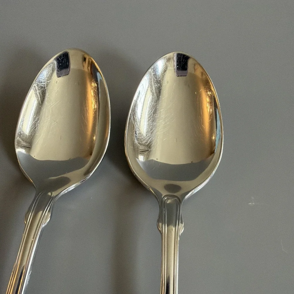 Set of 2 Oneida 